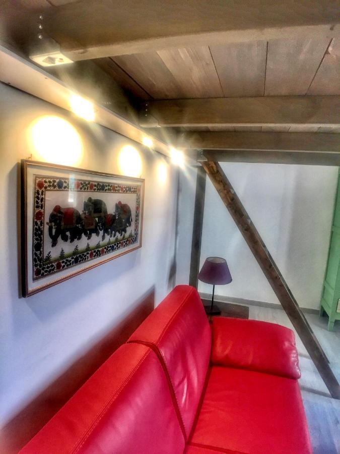 Appartamento In Tranquillo Borgo Vicino Al Centro 토리노 외부 사진